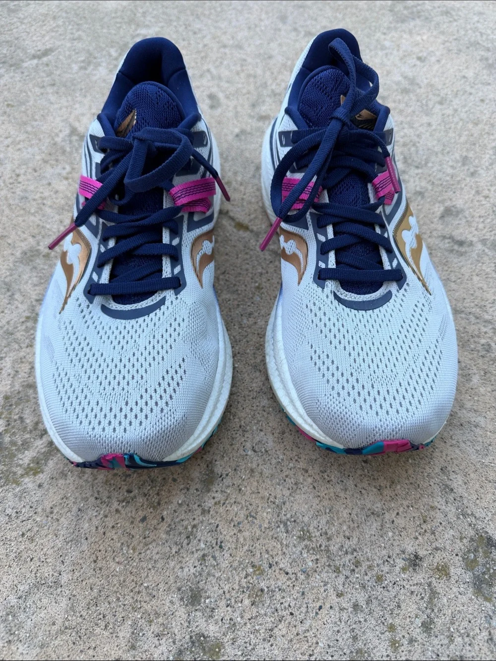 Saucony Women's Triumph 20 Prospect Glass Running Sneakers Size 9.5 - Picture 2 of 9